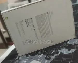 New Apple iPad Wi-Fi 128 GB