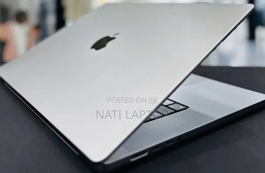 New Laptop Apple MacBook Pro 2021 M1 16GB Apple M1 Pro SSD 512GB