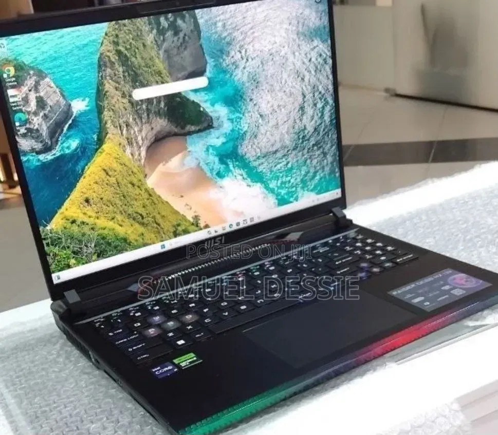 New Laptop MSI Raider GE68HX 13VI-202US 32GB Intel Core i9 SSD 1T