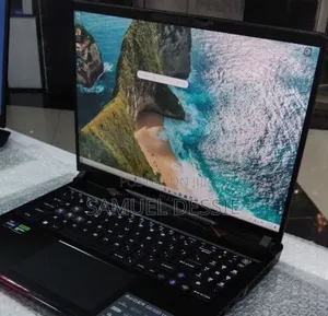 New Laptop MSI Raider GE68HX 13VI-202US 32GB Intel Core i9 SSD 1T