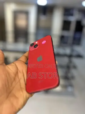 Apple iPhone 13 128 GB Red