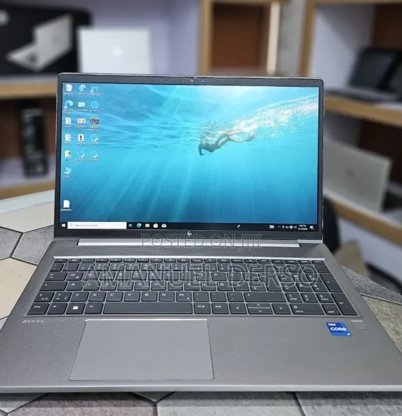 New Laptop HP ZBook Fury 15 G8 16GB Intel Core i7 SSD 1T