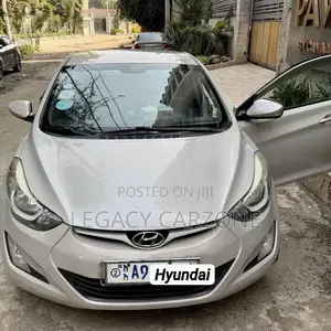 Hyundai Elantra 2015 White