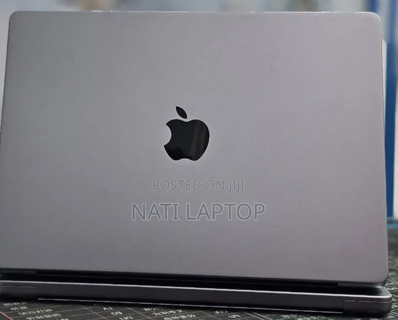 New Laptop Apple MacBook Pro 2021 M1 32GB Apple M1 Pro SSD 512GB