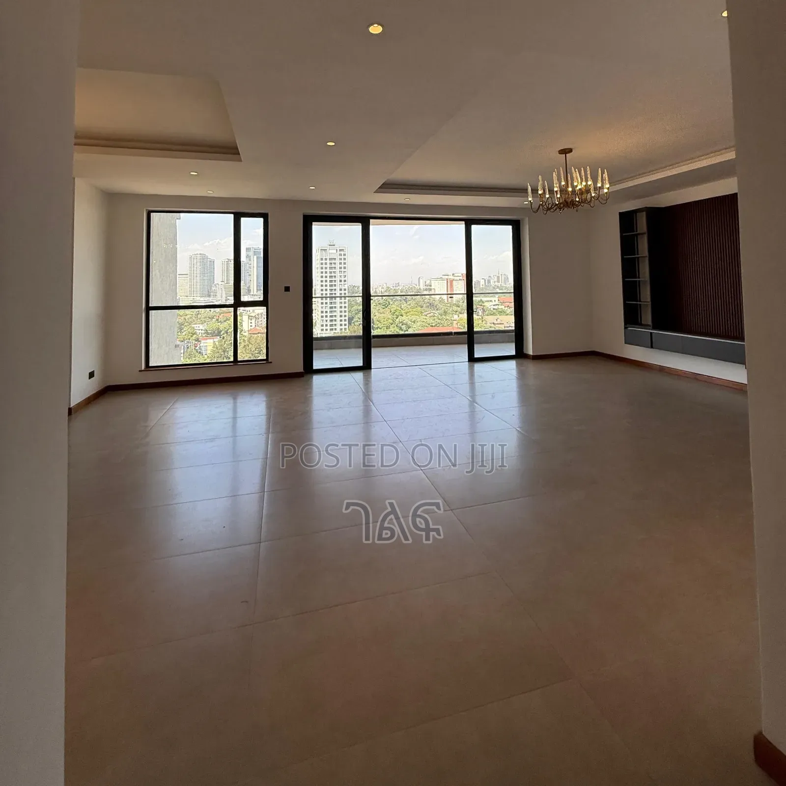 1bdrm Apartment in ከስቲዲዮ እስከ ባለ 3 መኝታ, Bole for sale