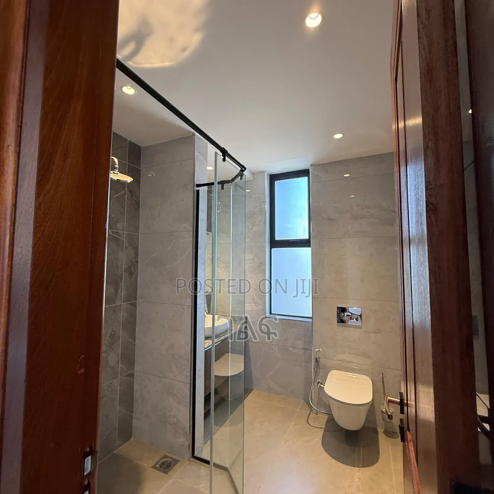 1bdrm Apartment in ከስቲዲዮ እስከ ባለ 3 መኝታ, Bole for sale