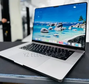 New Laptop Apple MacBook Pro 2021 M1 16GB Intel Core i7 SSD 512GB