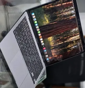 New Laptop Apple MacBook Air 2020 M1 8GB Apple M1 SSD 256GB