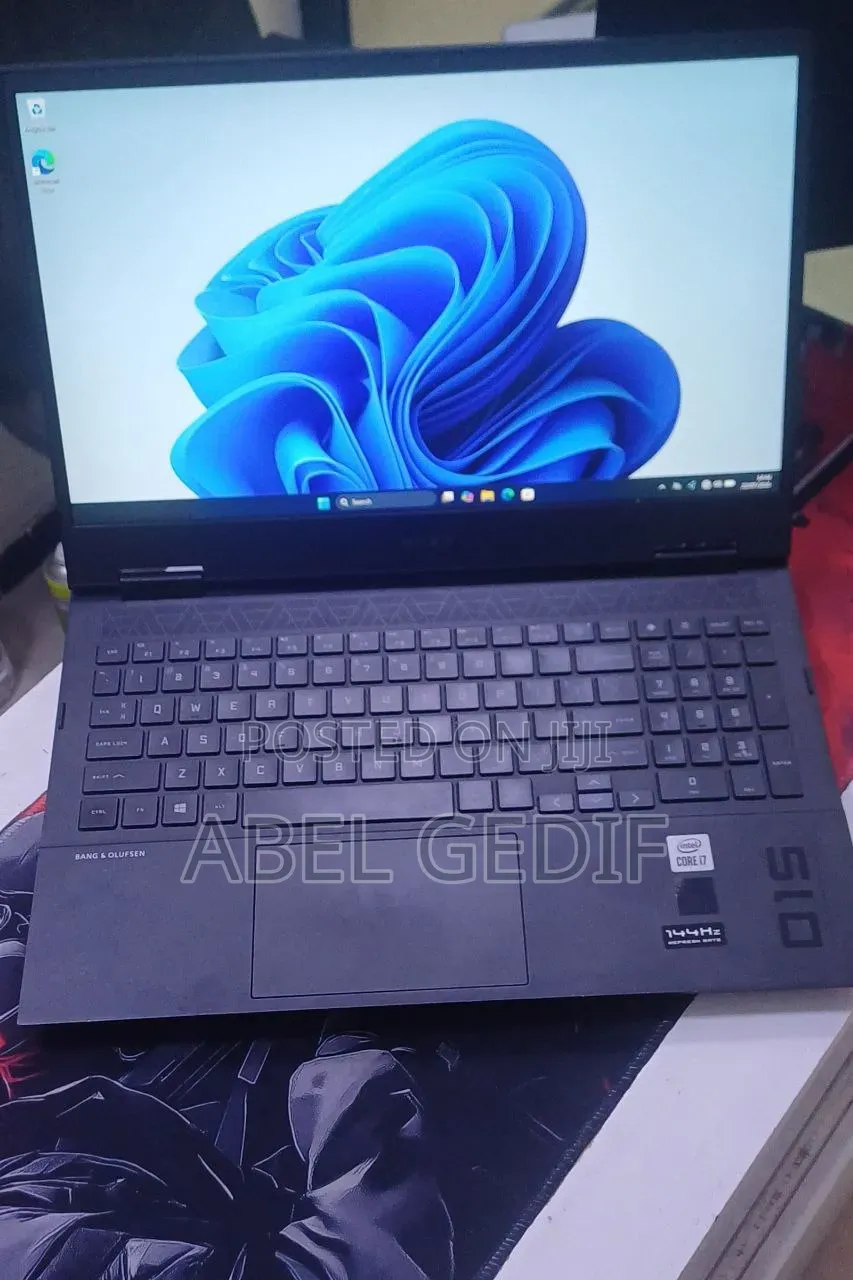 New Laptop HP Omen 15 16GB Intel Core i7 SSD 512GB