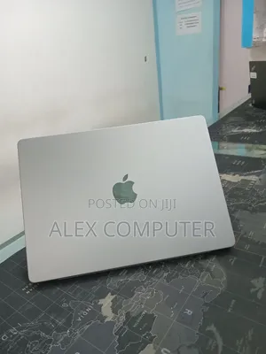 New Laptop Apple MacBook Pro 2021 M1 16GB Apple M1 Pro SSD 512GB