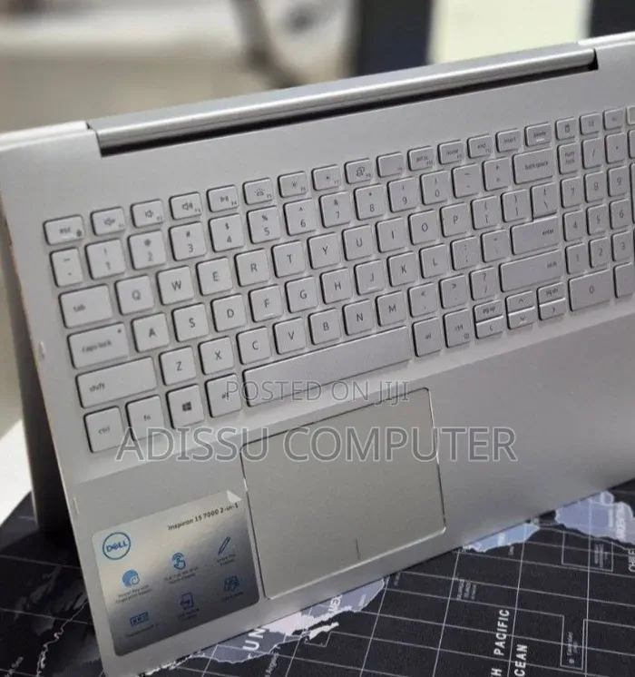 New Laptop Dell Inspiron 14 7415 2-in-1 8GB Intel Core i5 SSD 256GB