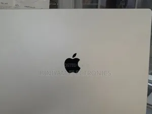 New Laptop Apple MacBook Pro 2021 M1 32GB Apple M1 Pro SSD 1T