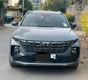 Hyundai Tucson 2022 Pearl