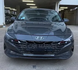 Hyundai Avante 2021 Teal