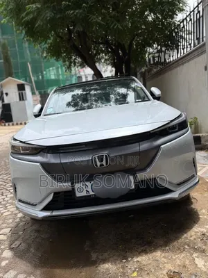 Honda e:NS1 2024 Off white