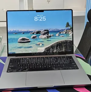 New Laptop Apple MacBook Pro 2023 M3 8GB Apple M3 SSD 512GB