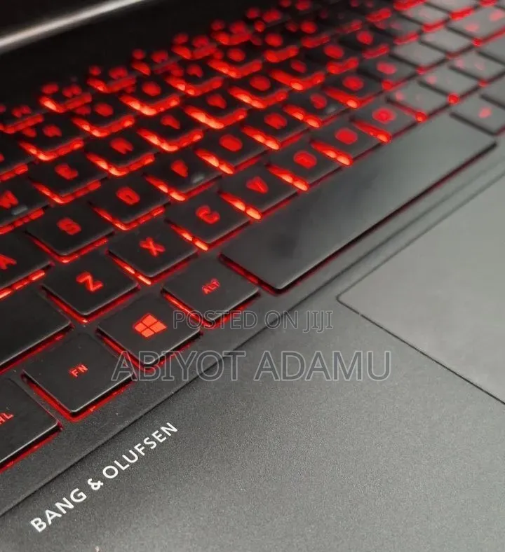 New Laptop HP Omen 15 16GB Intel Core i7 SSD 512GB