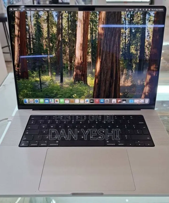 New Laptop Apple MacBook Pro 16GB Apple M1 Pro SSD 512GB