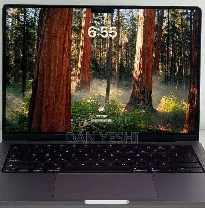 New Laptop Apple MacBook Pro 16GB Apple M1 SSD 512GB