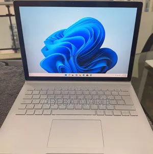 New Laptop Microsoft Surface 16GB Intel Core i5 SSD 512GB