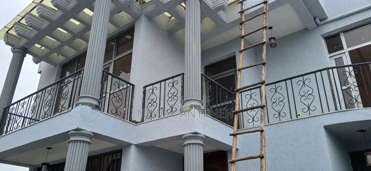 4bdrm House in Sheger City, Kolfe Keranio for sale