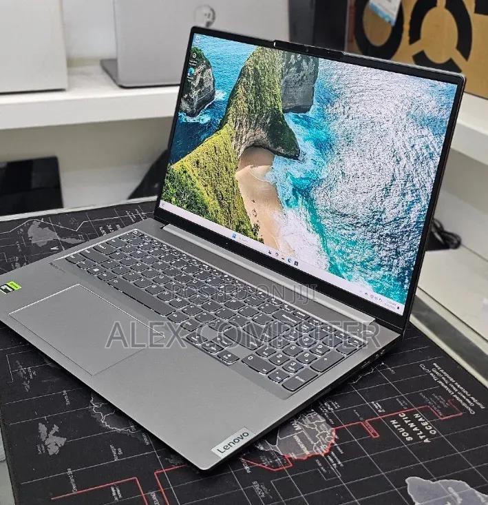 New Laptop Lenovo ThinkBook 15 32GB AMD Ryzen 7 SSD 512GB