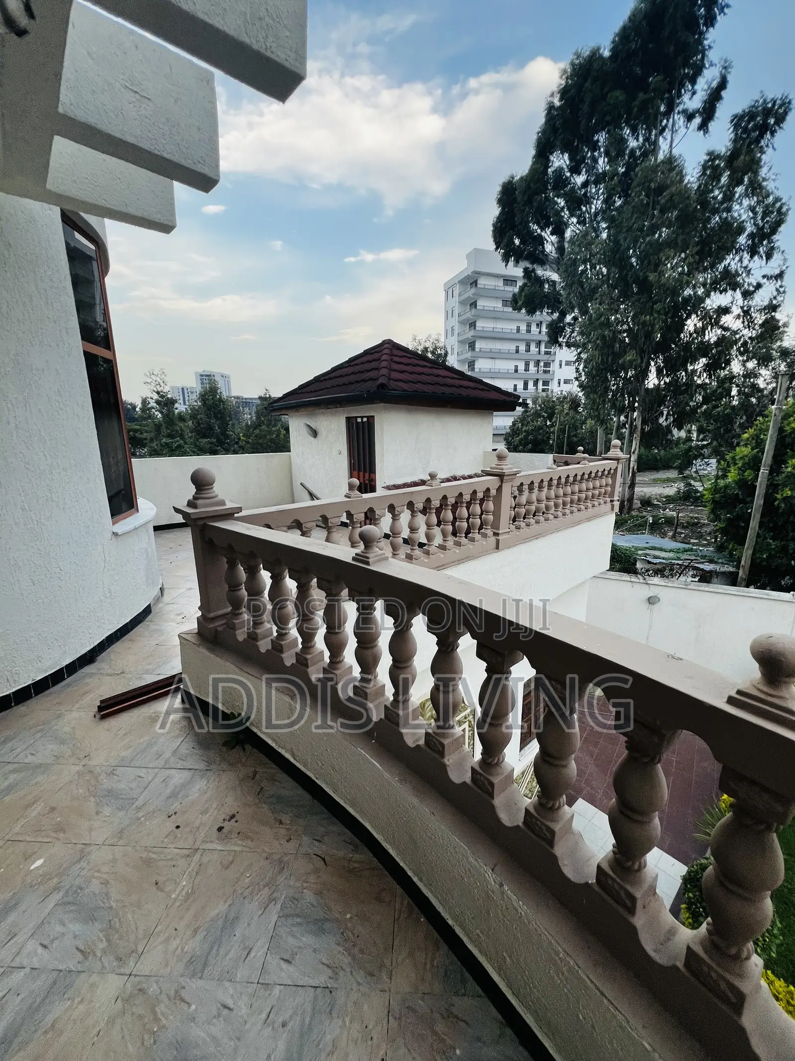 Furnished 10bdrm Apartment in Bole for rent