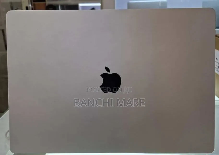 New Laptop Apple MacBook Pro 2021 M1 16GB Apple M1 SSD 512GB