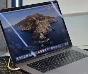 New Laptop Apple MacBook 2018 32GB Intel Core i7 SSD 1T