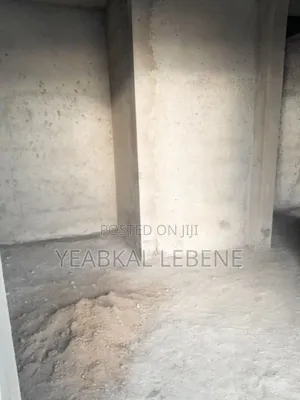 6bdrm House in Bole for sale