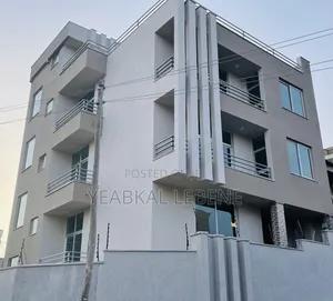 Furnished 8bdrm House in Bole for sale