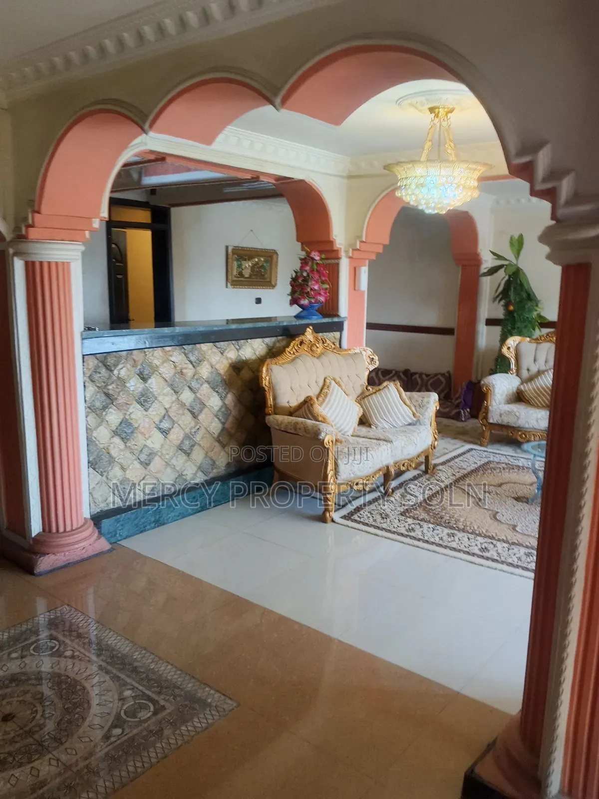 Furnished 6bdrm House in Bole for sale