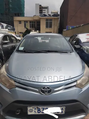 Toyota Yaris 2015 Blue