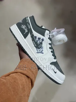 Nike Air Jordan 1 Low Stussy