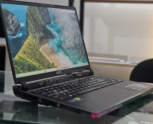 New Laptop MSI Raider GE78HX 32GB Intel Core i9 SSD 1T