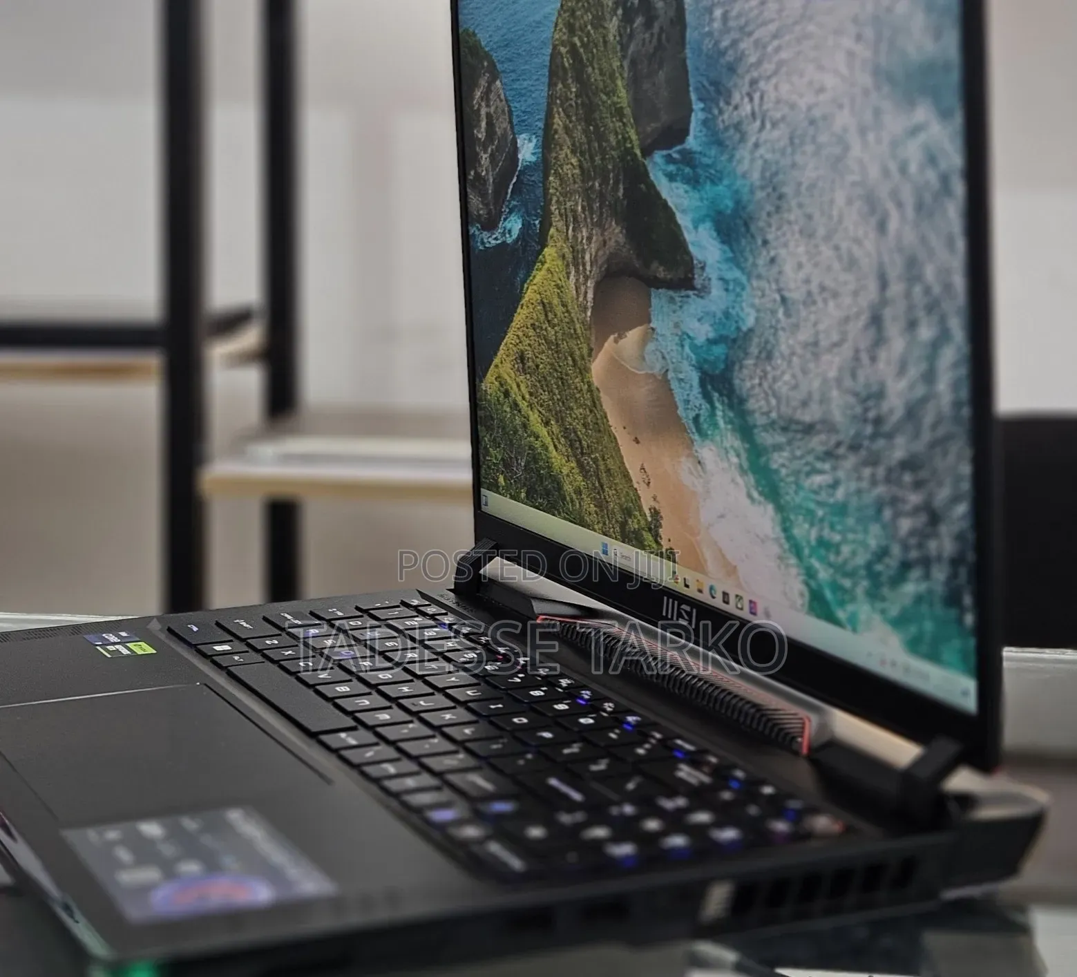 New Laptop MSI Raider GE78HX 32GB Intel Core i9 SSD 1T