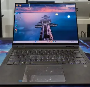 New Laptop Lenovo Yoga 7i 16GB Intel Core Ultra 7 SSD 512GB