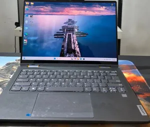 New Laptop Lenovo Yoga 7i 16GB Intel Core Ultra 7 SSD 512GB