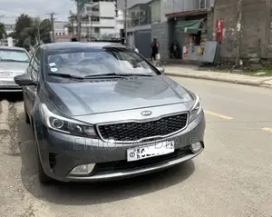 Kia Cerato 2018 Gray