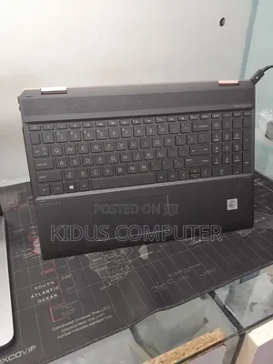 New Laptop HP Spectre 16GB Intel Core i7 SSD 512GB