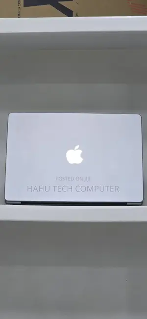 New Laptop Apple MacBook Pro 2021 M1 Max 32GB Apple M1 Max SSD 512GB