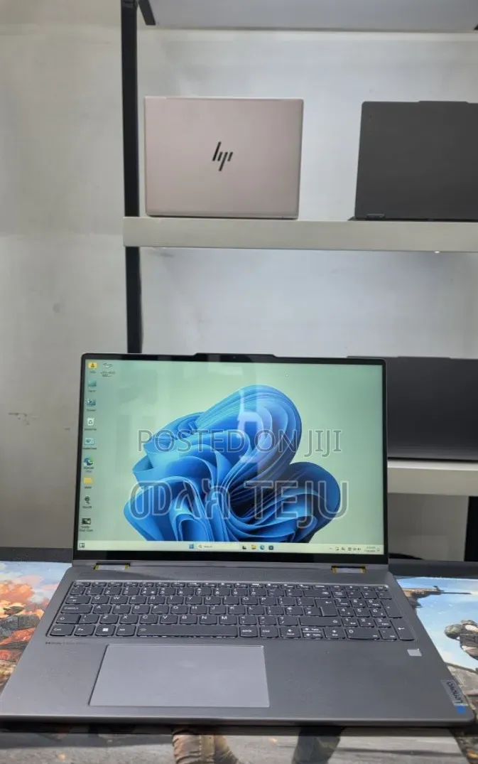 New Laptop Lenovo Yoga 7i 16GB Intel Core i7 SSD 512GB