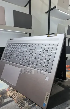 New Laptop Lenovo Yoga 7i 16GB Intel Core i7 SSD 512GB