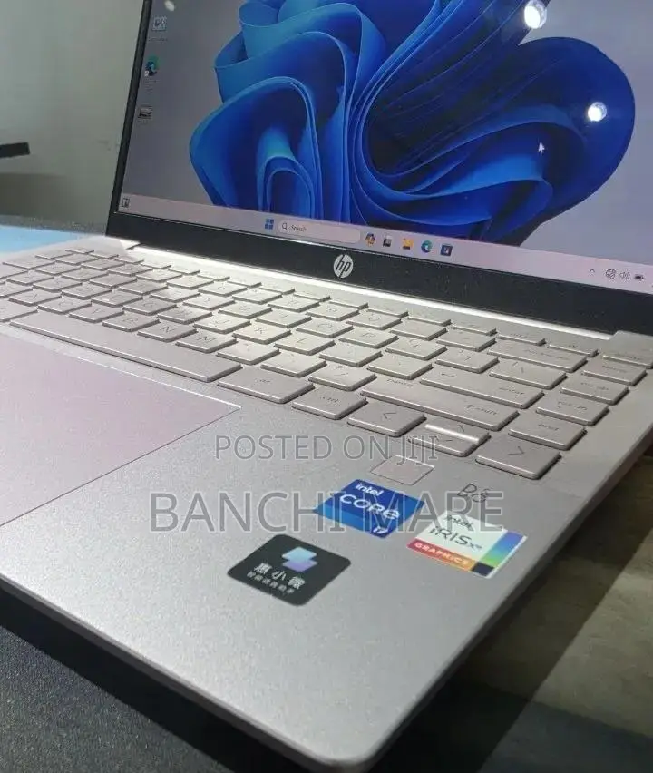 New Laptop HP Pavilion 14 16GB Intel Core i7 SSD 512GB