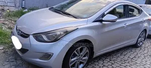Hyundai Elantra 2013 Silver