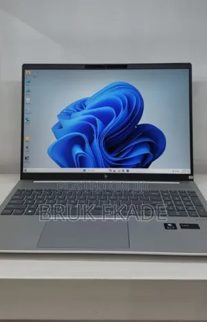New Laptop HP Pavilion 15 16GB Intel Core Ultra 7 SSD 1T