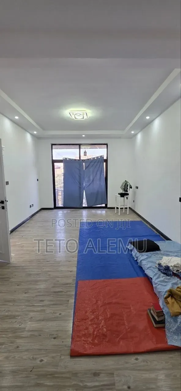 Furnished 6bdrm House in 🏡 ለሽያጭ የቀረበ ሌግዝሪ G+2, Bole for sale