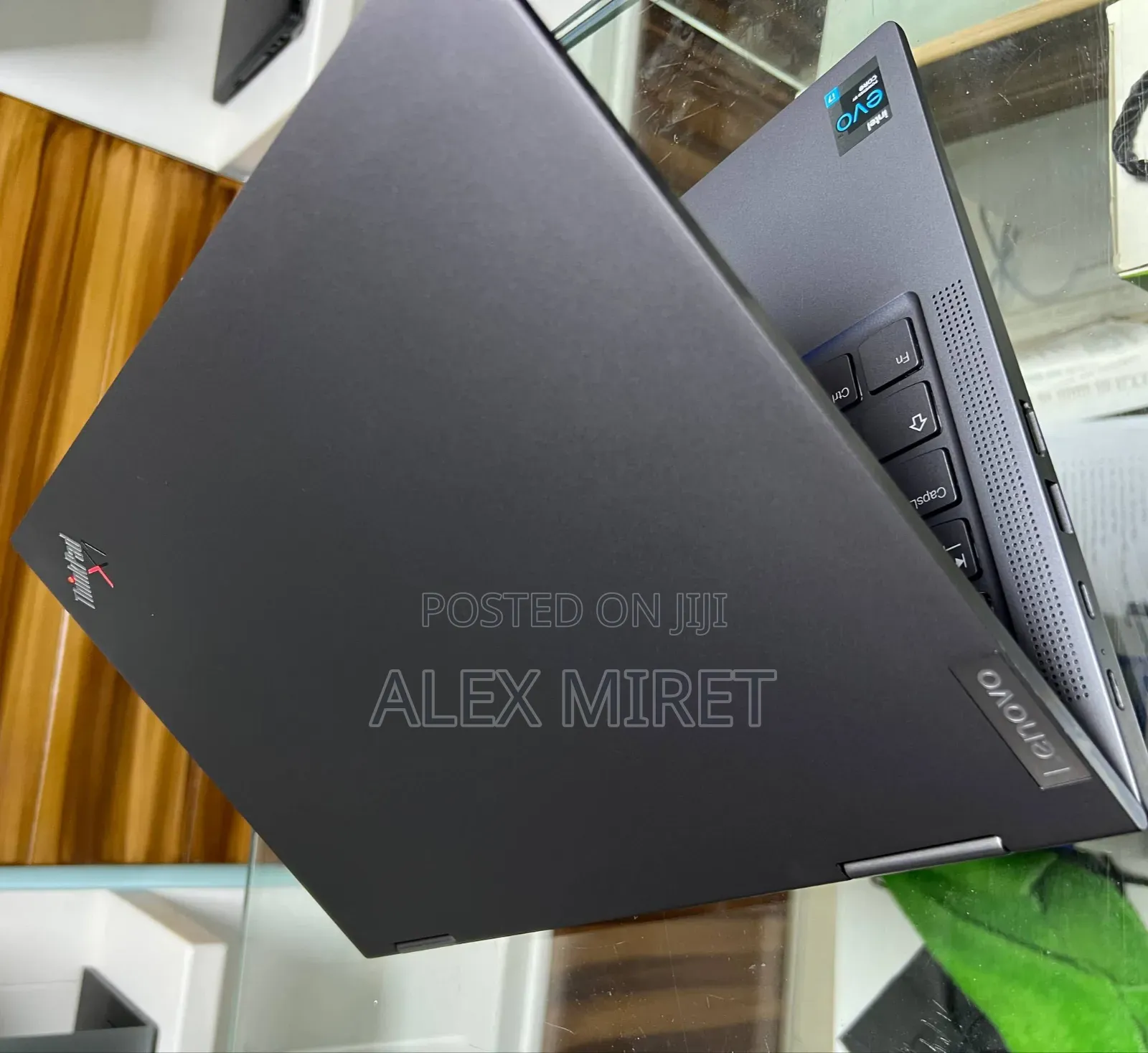 New Laptop Lenovo ThinkPad X1 Yoga 16GB Intel Core i7 SSD 512GB