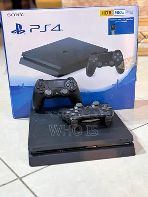 Playstation 4 Slim With 2 Original Joystics
