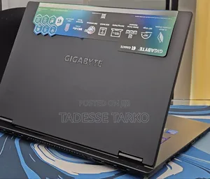 New Laptop Gigabyte GAMING A16 16GB Intel Core i7 SSD 1T